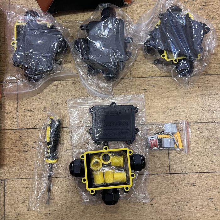 Pack 4 Caixa conexão impermeável luminárias p/ exterior estanque Peba