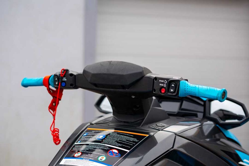 Yamaha VX Cruiser HO  180 km 2022r + Przyczepka