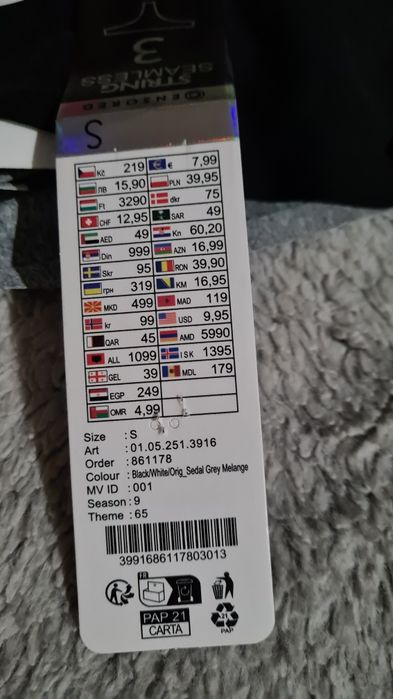 Stringi New Yorker rozmiar S nowe 3- pack