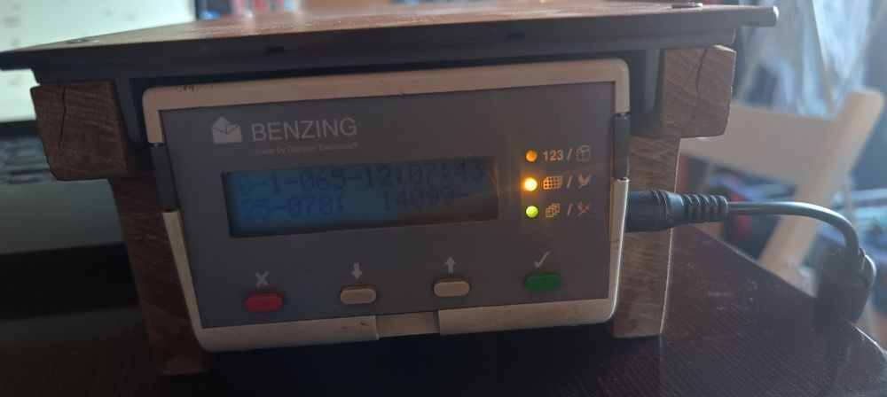 Zegar Benzing express