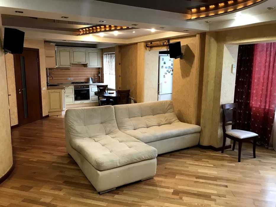 2-к. кв. по вул. Борщагівська, 46 Політехнічний інститут 5 хв.