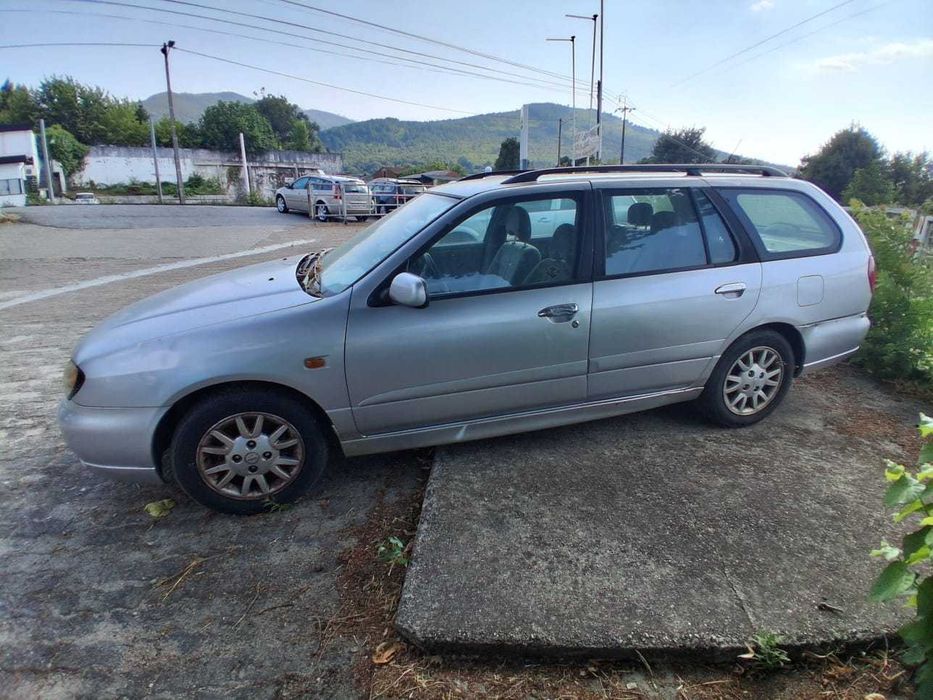 Nissan Primera — fotografia 3
