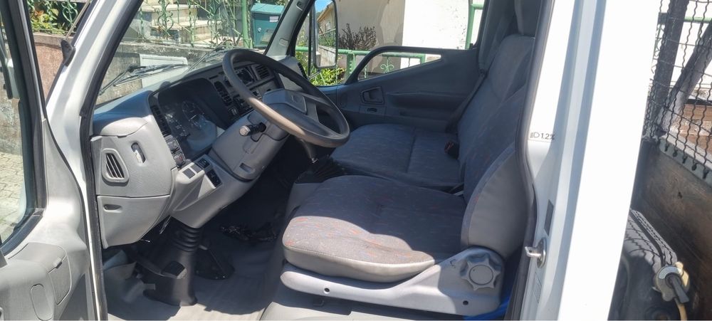 Mitsubishi Canter 3.0 DID POUCOS KMS