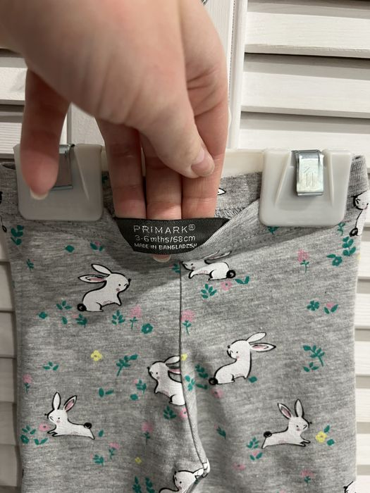 Legginsy niemowlęce Primark r.68 króliczki Wielkanoc Wiosna listki