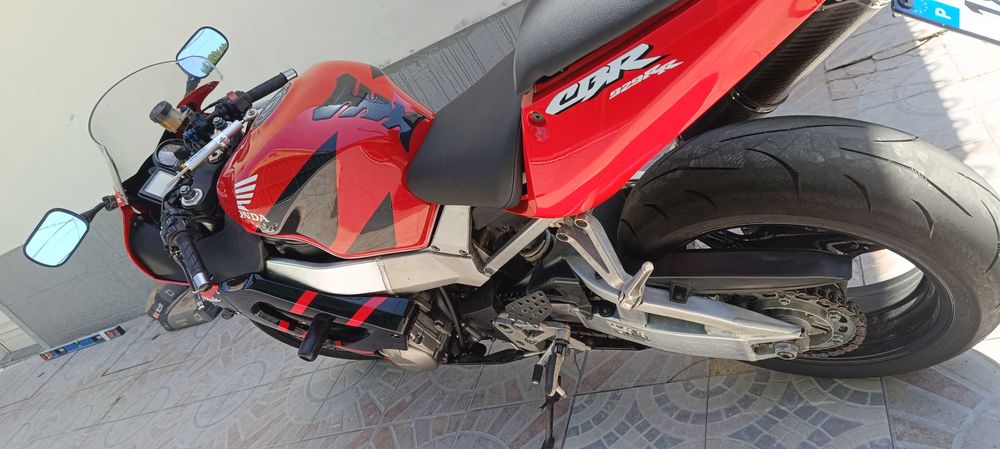 Honda cbr 929 bom estado