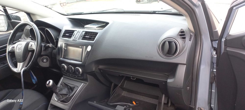 Mazda 5 cw deska pulpit airbag