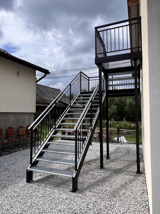 Schody stalowe zewnętrzne