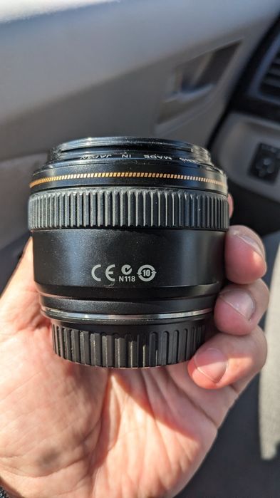 CANON EF 28 1.8 USM