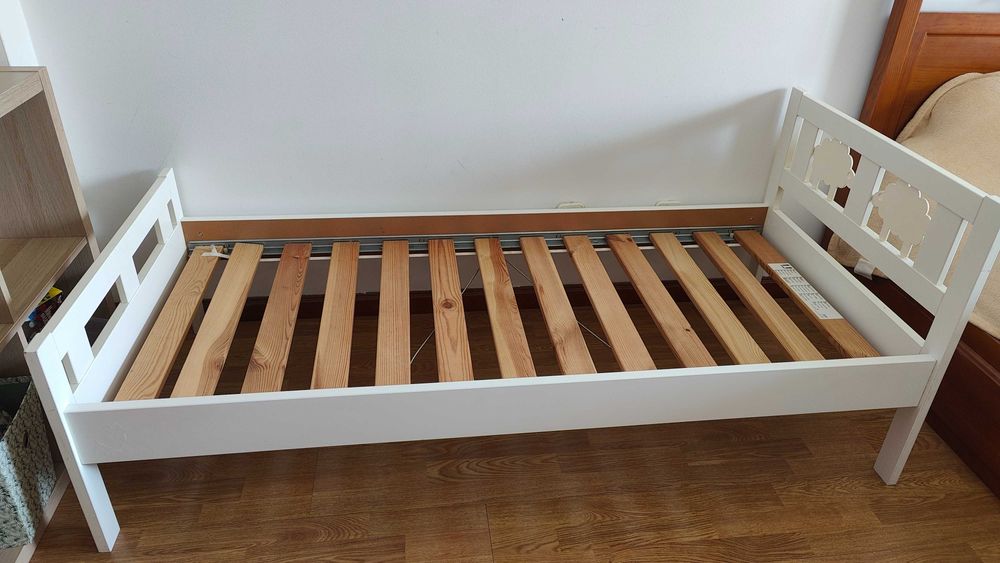 Cama baixa IKEA para bebé/criança 160×70