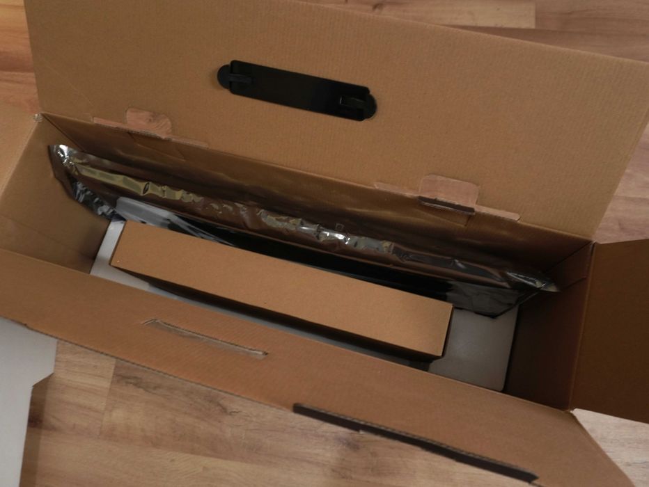 Tablet de Desenho Huion Kamvas Pro 24 (4k) - Estado Novo