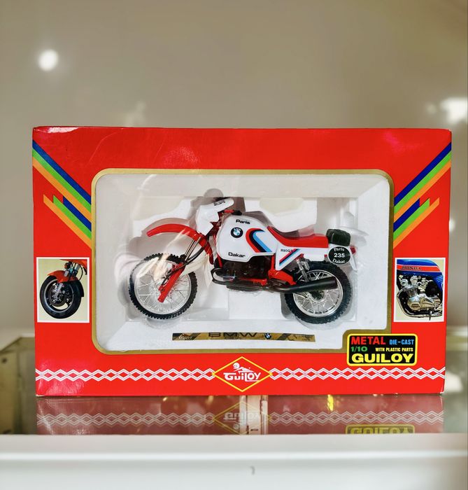 Miniatura BMW R80 G/S Paris-Dakar 1/10 by Guiloy com Caixa