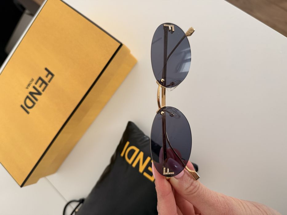 Okulary przeciwsłoneczne Fendi
