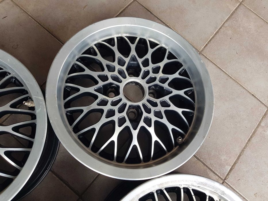 Felgi aluminiowe szprychowe RONAL 6x14 et38 4x100 57,1 Mesh jak Exip Remotec BBS MSW OZ