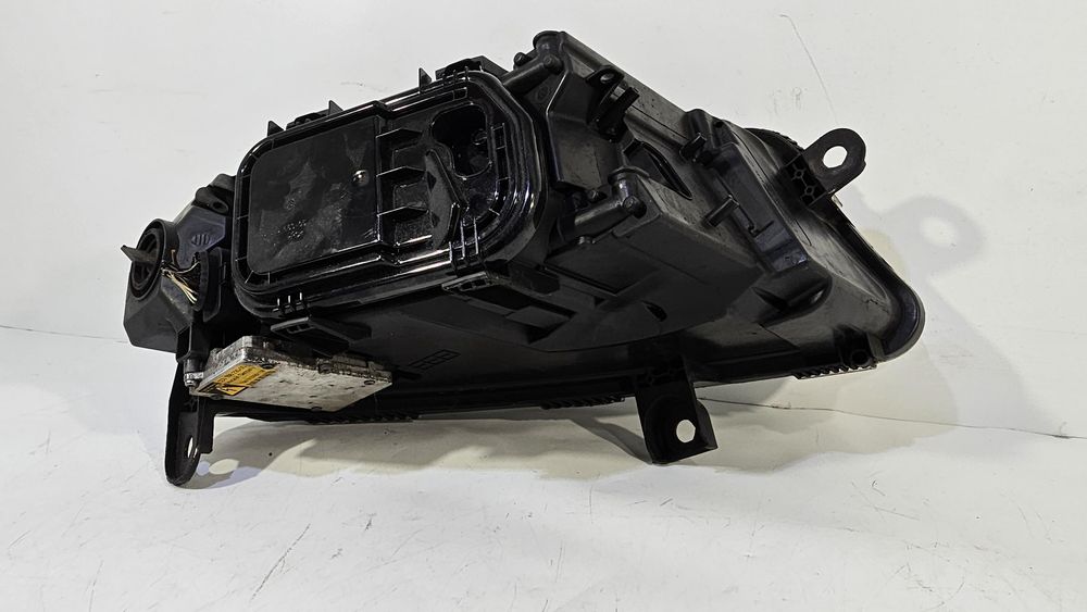 Audi a6 c6 lampa przednia bi-xenon lewa europa kompletna