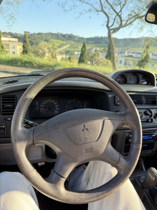 Mitsubishi Pajero Sport 2.5 TD GLS