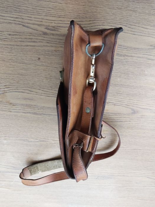 Torba raportówka skórzana, PRL,gruba skóra bydlęca 
Gruba skóra bydlęc