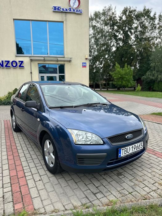Ford Focus 1.6 benzyna, hak,  dobry stan
