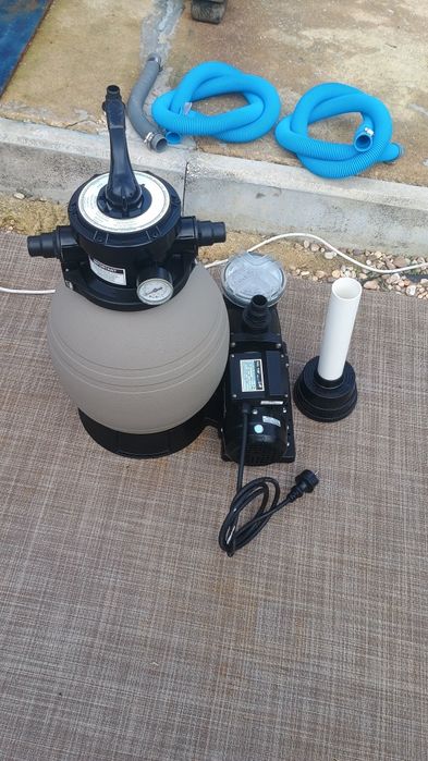 Vende-se  bomba para piscina