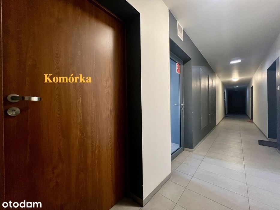 2pok/2019r/Kasprzaka/Loggia/komórka/miejsce postoj