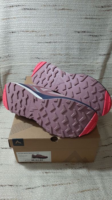 Жіночі кросівки McKinley рожеві