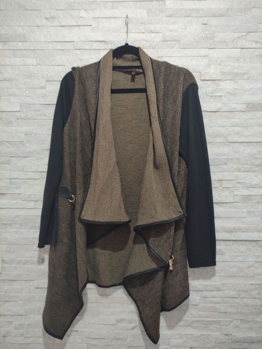 Sweterek narzutka MANDI M