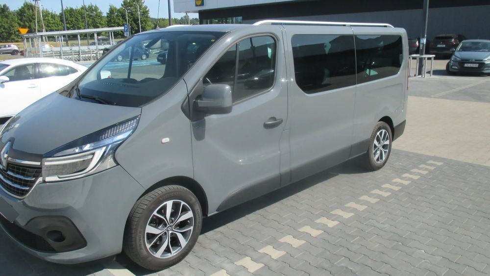 Renault Trafic 2.0 dci 145km