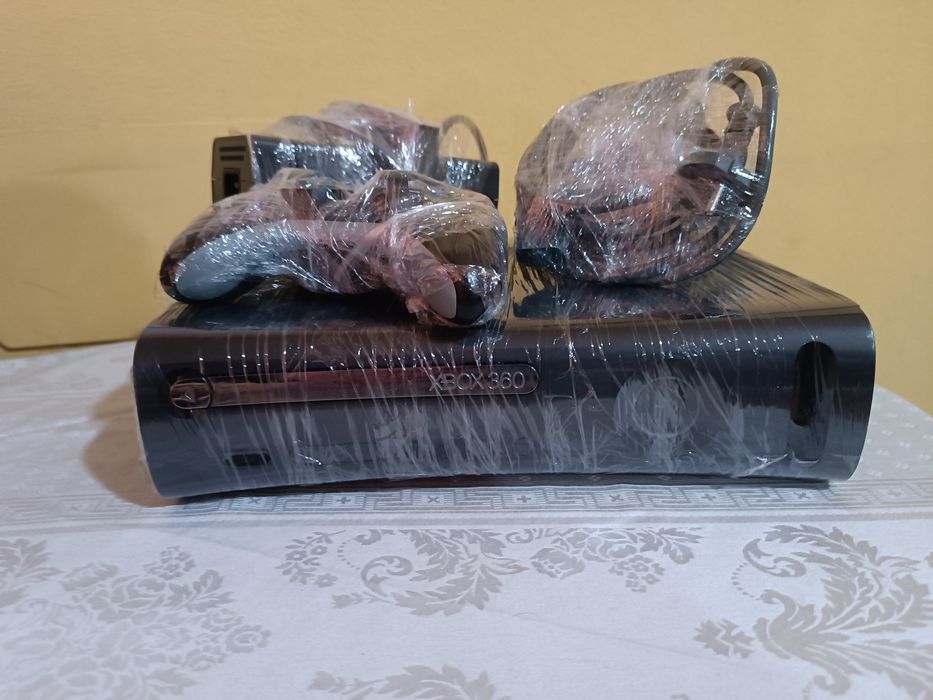 Xbox 360 Elite 120GB hdd