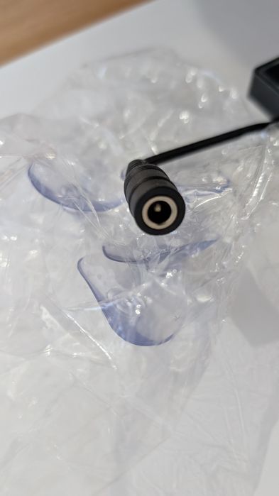Сонячна панель 5v usb та dc 12-18v на присосках