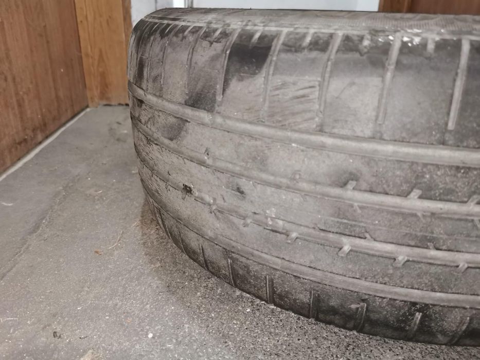 225/50/r17 goodyear para venda ou troca por 185/65/r15