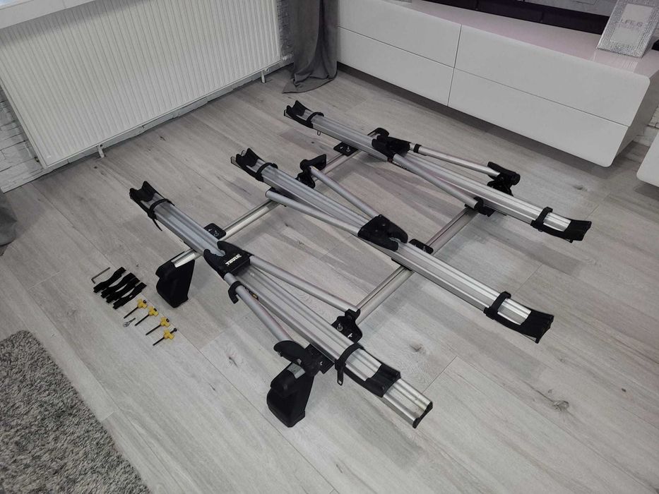 Bagażnik dachowy ford s max +3 uchwyty na rowery Thule.