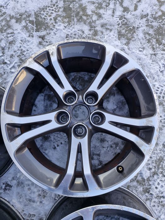 Диски легкосплавні Opel Insignia 8J R18 ET42 5X120