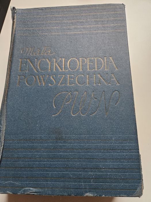 Mała Encyklopedia Powszechna PWN