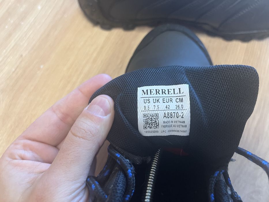 кросівки чоловічі трекінгові  merrell  outdoor vibram