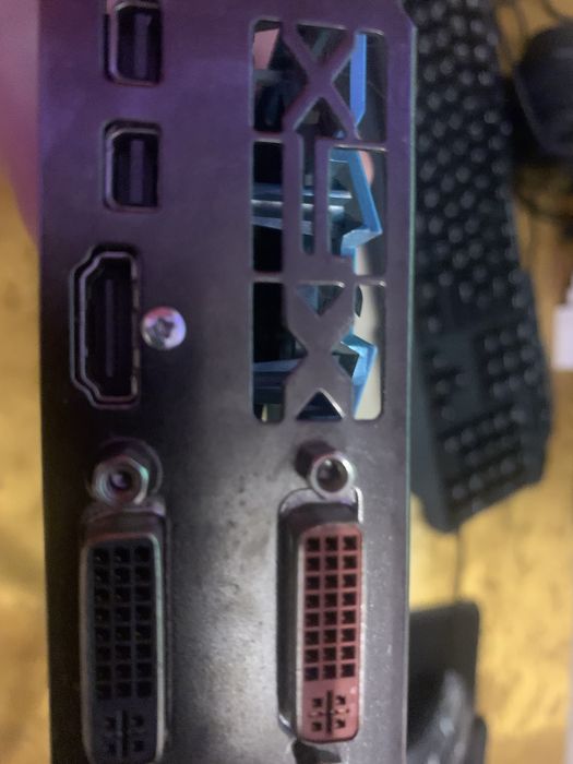 Видеокарта AMD R9 280Х