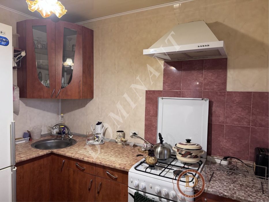 Продаж будунку Дніпровський район