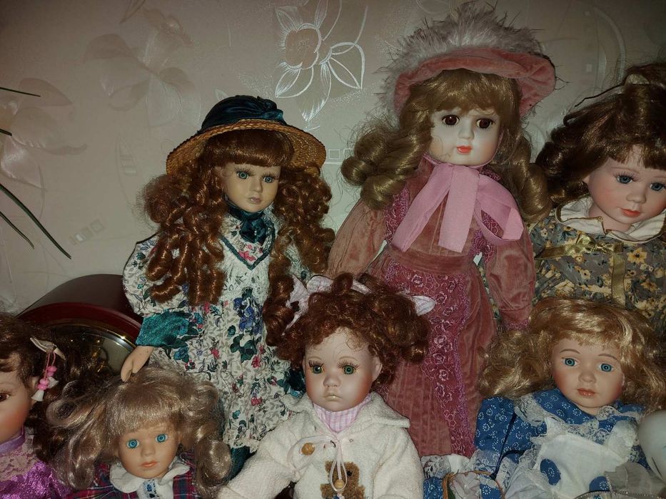 Порцелянові ляльки