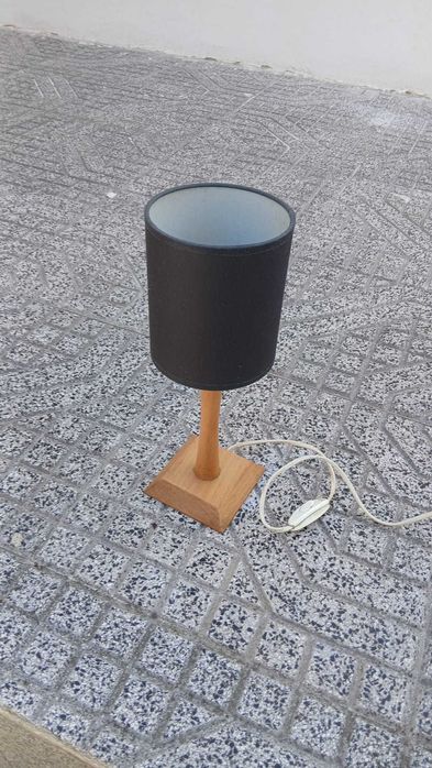 Candeeiro de mesa