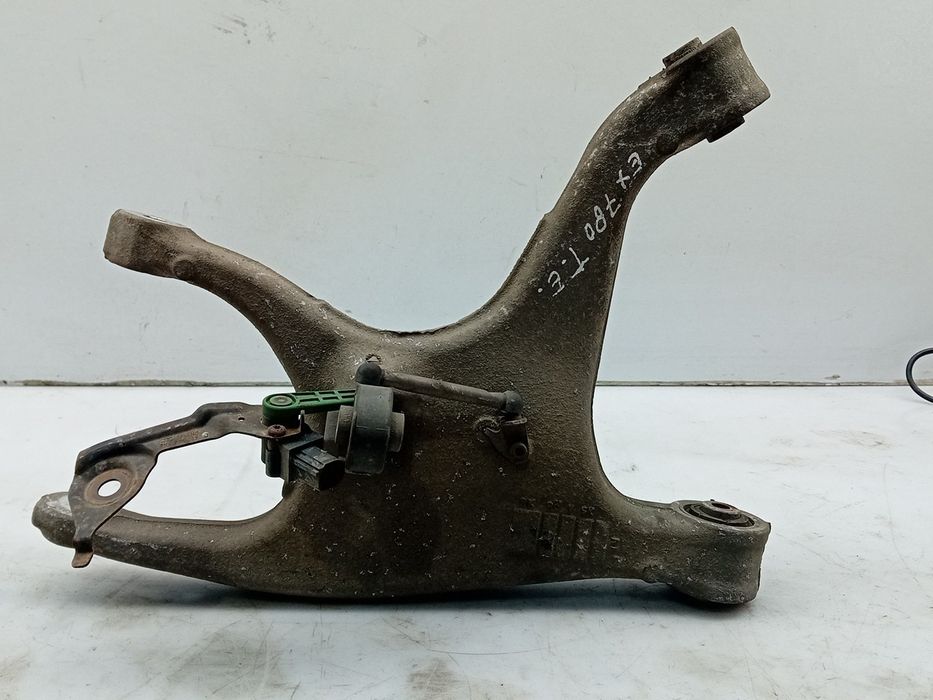 Braço de suspensão trás esquerdo AUDI A5 (8T3)