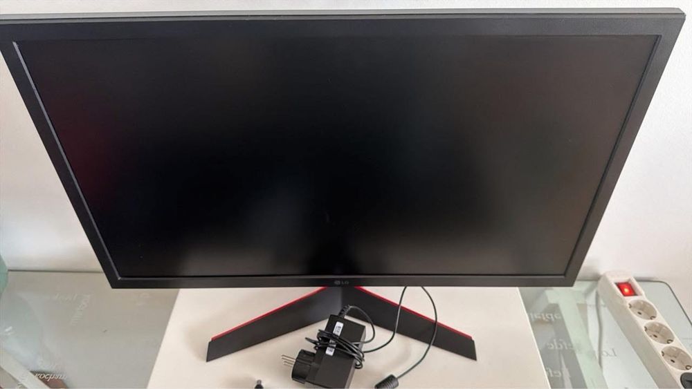 Monitor Gaming LG 24” Full HD 144Hz FreeSync