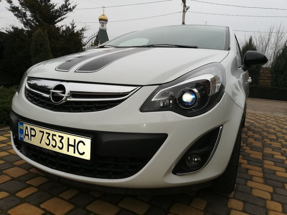 Опель корса д 2011