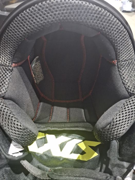 Capacete Axxis Square como novo