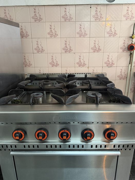 Fogão com forno integrado 4 bicos GRELHACO