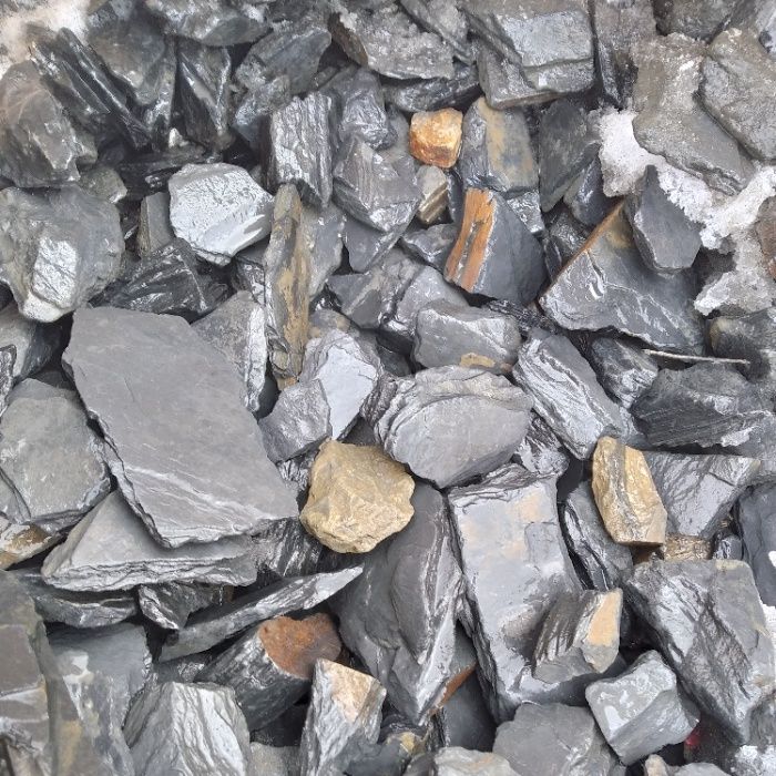 Kora czarna, grafitowa, ciemny kamień do ogrodu