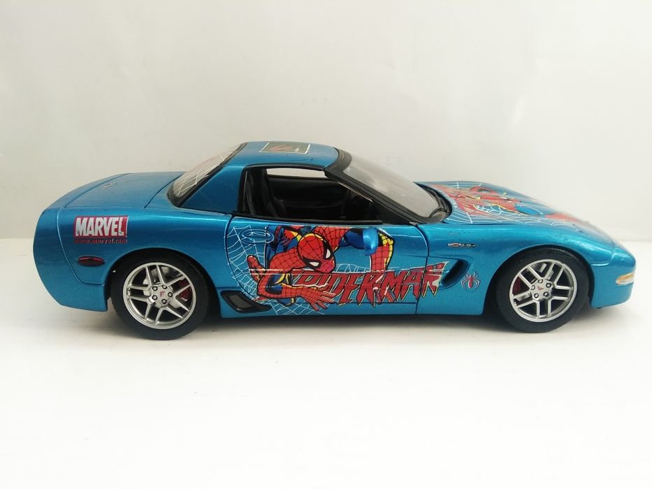 1:18 Maisto Corvette marvel 2001 Тайланд