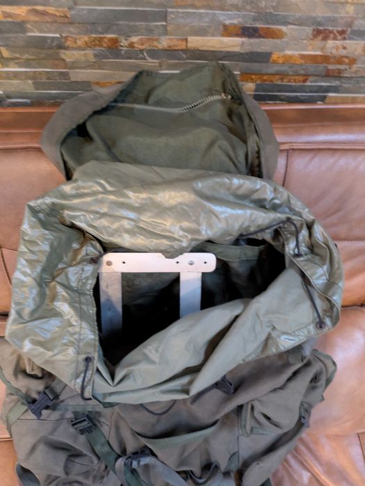 Mochila tropa antiga