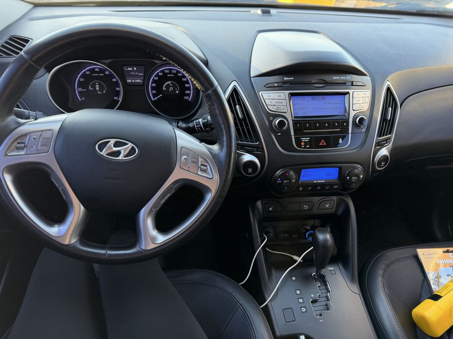 Продам  hyundai ix35