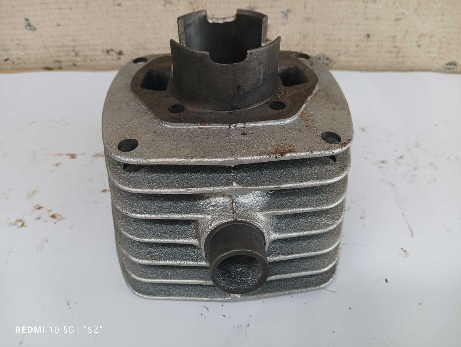WSK-125 - cylinder żeliwny - (16.7)