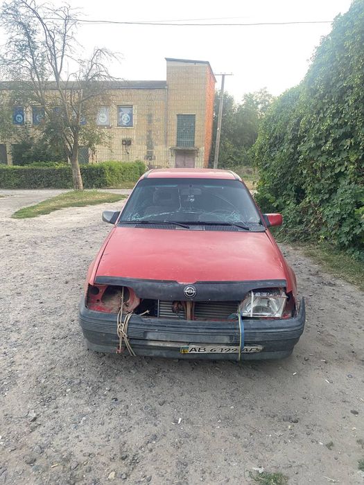 Продам Опель кадет
