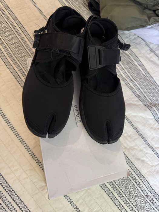 suicoke tabi margiela сандалі кросівки
