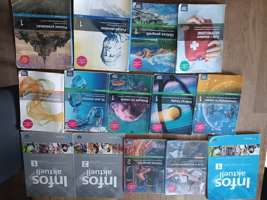 Książki do klasy 1/2 technikum/liceum